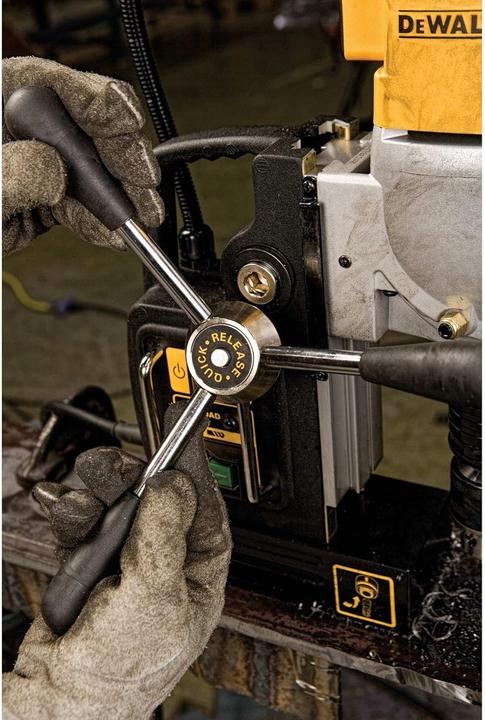Actual product image DeWalt magnetic drill DWE1622K