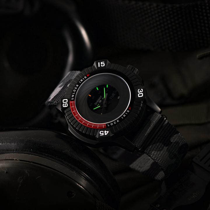 Produktbild Traser 111460 (Lünette drehbar links, 46 mm)