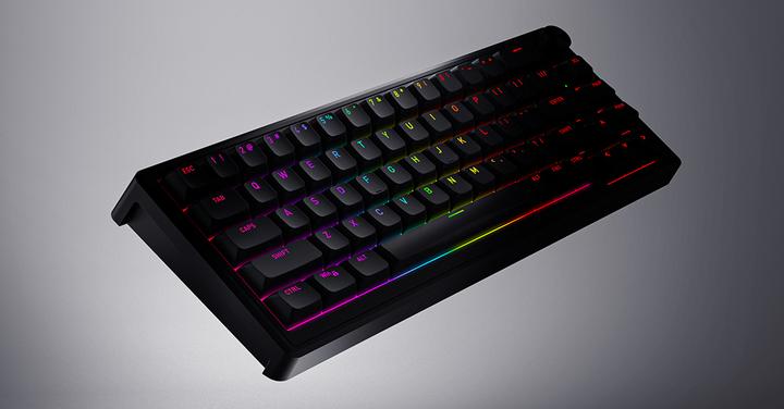 Produktbild Hator Skyfall 65 (US, Kabelgebunden)