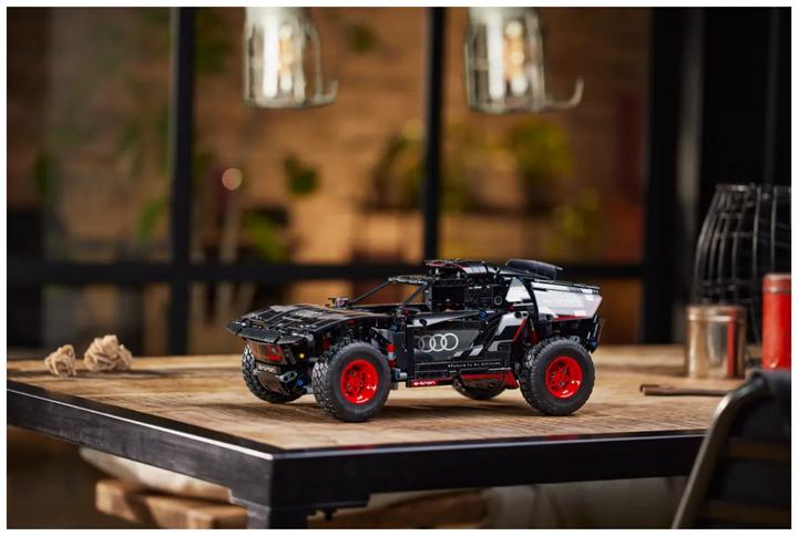 Image du produit LEGO Audi RS Q e-tron (42160, LEGO Technic)