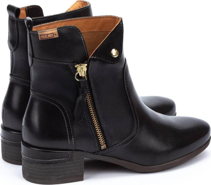 Actual product image Pikolinos Malaga (36)