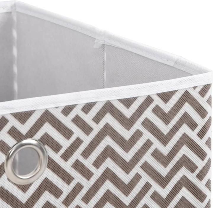 Marrone con motivo a zig zag