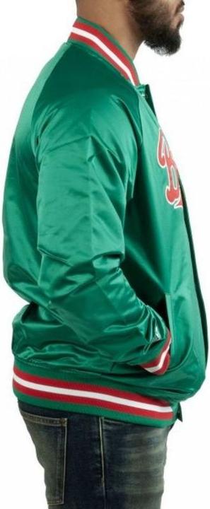 Actual product image Mitchell & Ness Milwaukee Bucks Lightweight Satin Jacket Men (M)