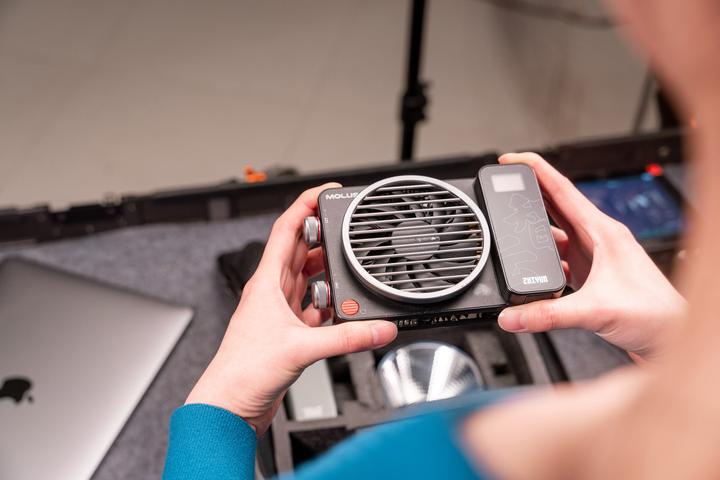 Produktbild Zhiyun Molus X100