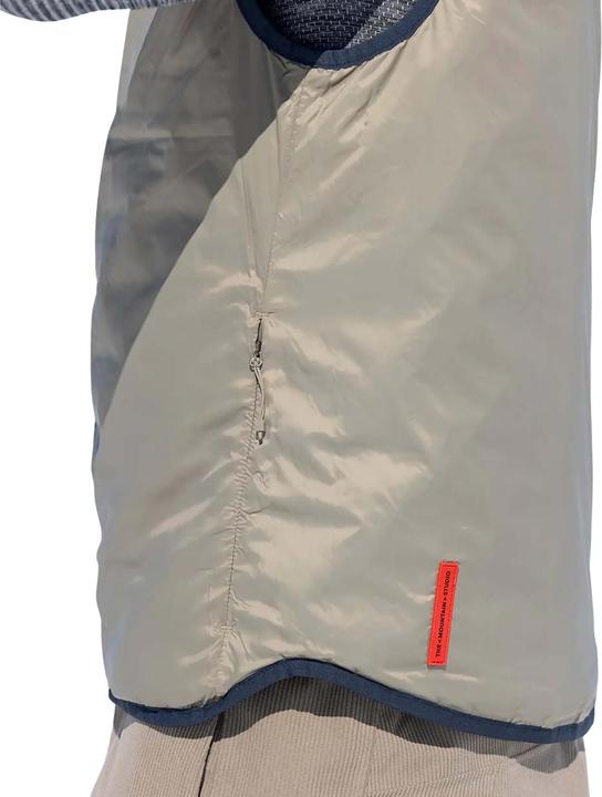 Actual product image The Mountain Studio Reversible Light (S)