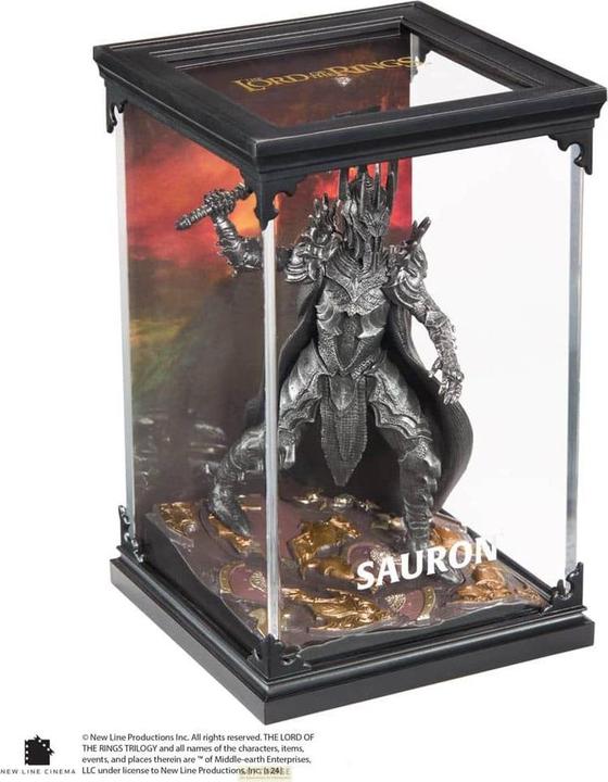 Actual product image Noble Collection Lord of the Rings Diorama Figure Sauron 17 cm