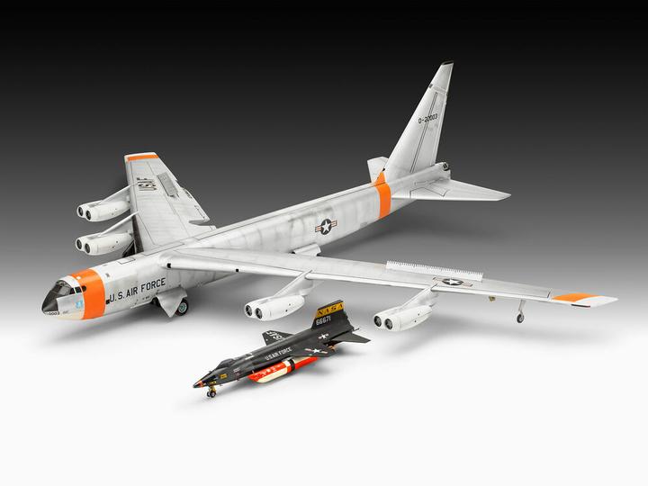 Produktbild Revell B-52D Stratofortress Platinum Edition