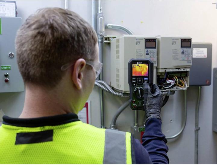 Image du produit Flir DM286 Multimètre portable Caméra thermique intégrée CAT III 1000 V, CAT IV 600V Affichage (Counts) (CAT IV 600V, CAT III 1000V)