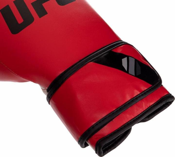 Actual product image UFC Fitness Training Glove (14 OZ)