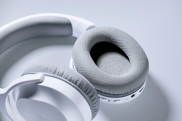 Actual product image Razer Barracuda X (2022) (Wireless)