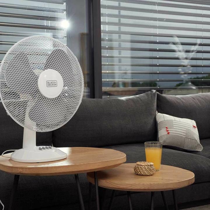 Actual product image Black & Decker Black+Decker BXEFD42E Table Fan BXDF42E, 40, Plastic White (54 dB)