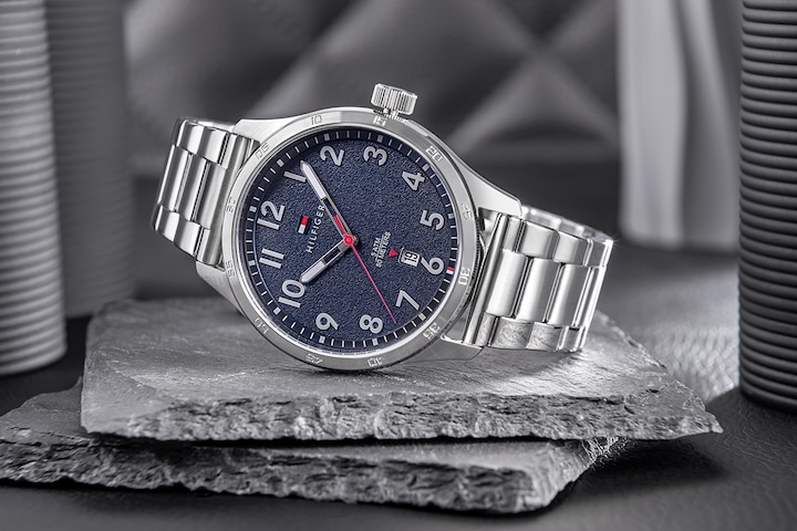 Produktbild Tommy Hilfiger Forrest Herrenuhr 1710563 + BOX (43 mm)