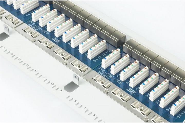 Produktbild equip 19" Patchpanel: 24 Port, 1HE, grau