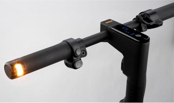 Actual product image Segway-Ninebot MAX G2 D (20 km/h, 70 km, 450 W)