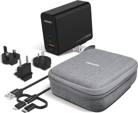 Philips Ttravel adapter and power bank (5000 mAh)