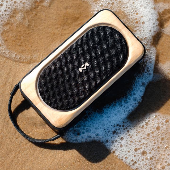 Actual product image House of Marley Roots Solar Bluetooth Speaker (14 h, Solar panel)