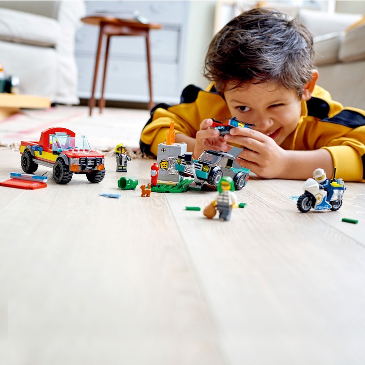 Produktbild LEGO Löscheinsatz und Verfolgungsjagd (60319, LEGO City)
