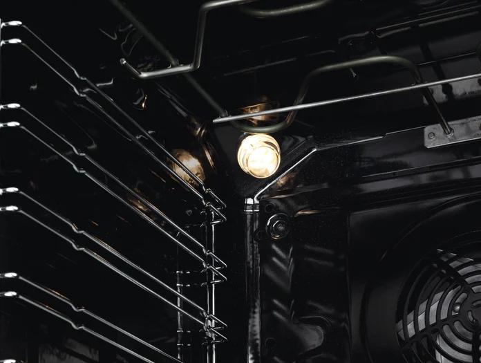 Actual product image Electrolux EOM4P46TX 72 L 2990 W A+ Stainless steel