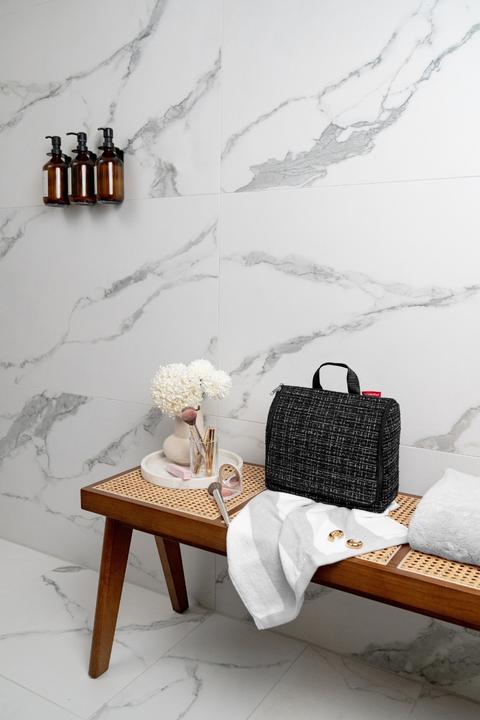 Actual product image reisenthel toiletbag XL bouclé black (4 l)