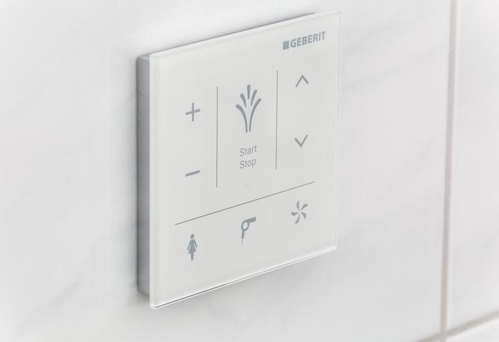 Produktbild Geberit AquaClean bedieningspaneel wand Mera 9.3x9.3cm t.b.v. AquaClean douchewc glas wit