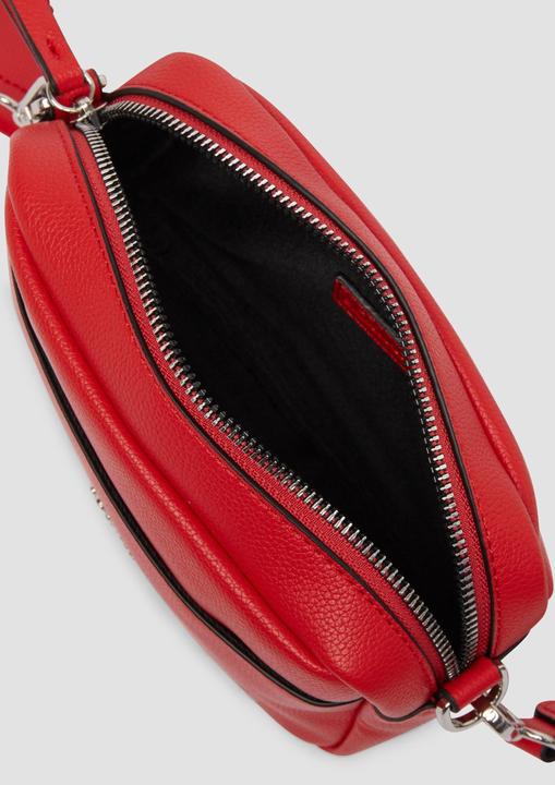 Actual product image S.Oliver Tasche Camera-Bag mit Logo-Schultergurt und Reissverschluss