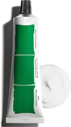 Immagine prodotto Haruharu Wonder Meraviglia Nera Bambù Nutriente e Lenitivo per Mani e Unghie (50 ml)