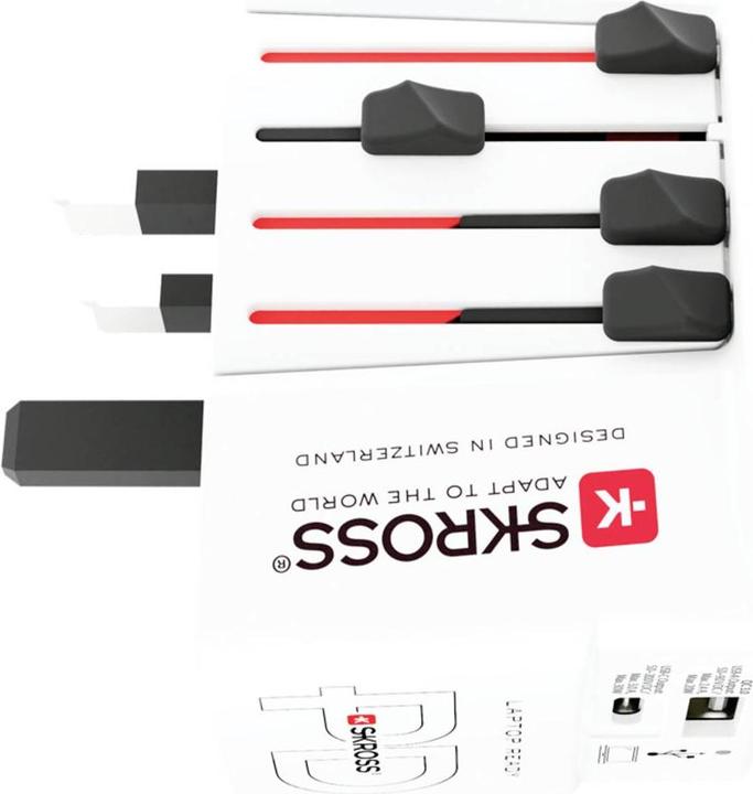 Actual product image Skross Universal Travel Adapter with USB-A/USB-C 30W PD