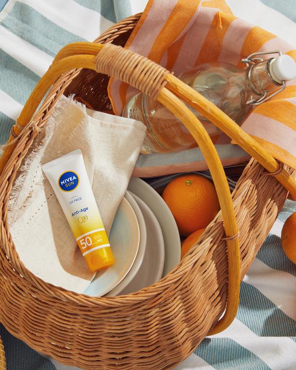 Immagine prodotto NIVEA UV Face Anti-Age Q10 (Crema solare viso, SPF 50, 50 ml, 67.51 g)