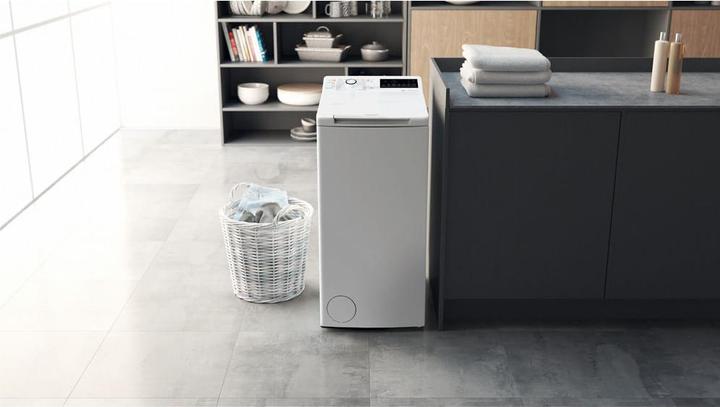 Produktbild Hotpoint WMTG 626BS IT (6 kg, Oben)