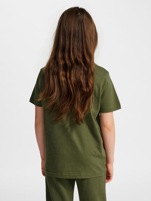 Produktbild hummel hmlJR BASE T-SHIRT S/S (34, 36, 38, 40)