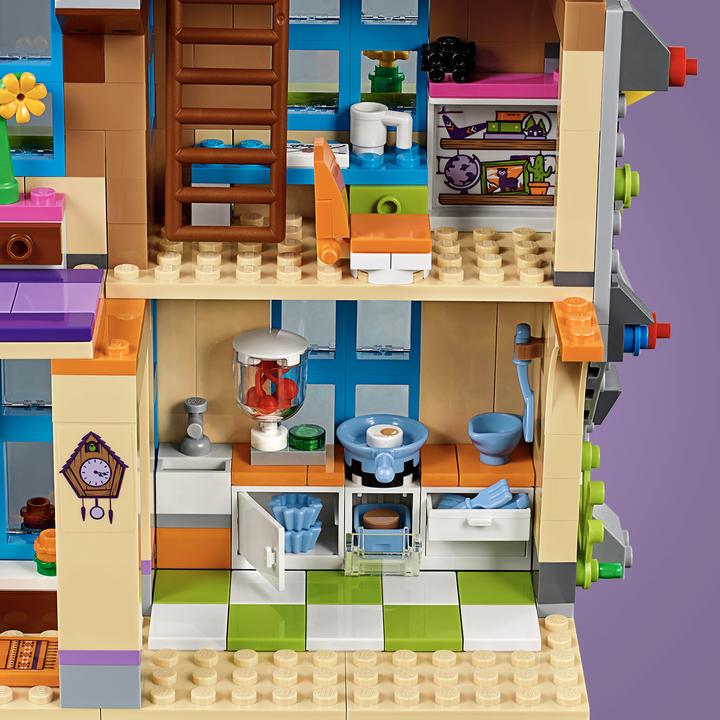 Produktbild LEGO Mias Haus mit Pferd (41369, LEGO Friends)