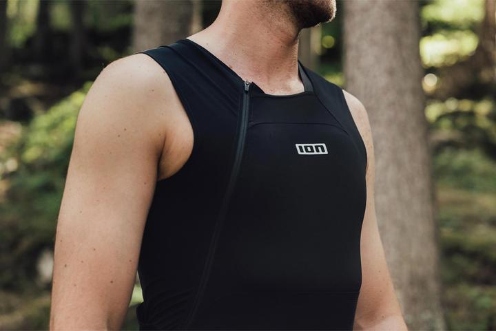 Actual product image ION Protection Wear Vest Amp (L, Chest protector, Back protector, Unique specimen)