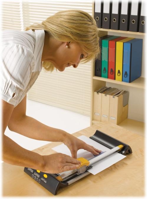 Produktbild Fellowes Neutron (10 Blätter, A4)