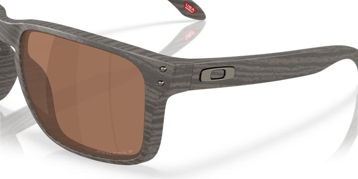 Actual product image Oakley Holbrook XXL