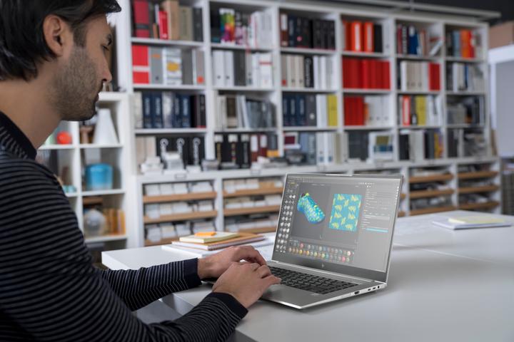 Actual product image HP ZBook Studio G7 (15.60", Intel Core i9-10885H, 32 GB, 1000 GB, CH)