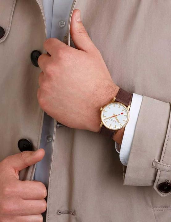 Immagine prodotto Mondaine Evo2 - Ip Gold (Orologio da polso analogico, 40 mm)