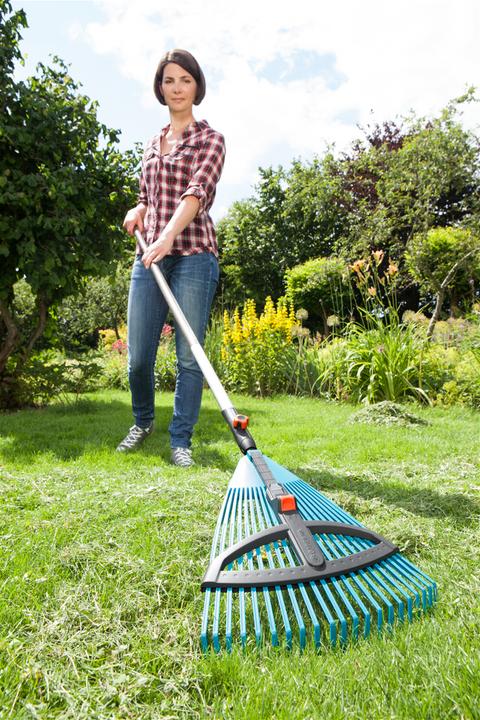Actual product image Gardena Adjustable broom