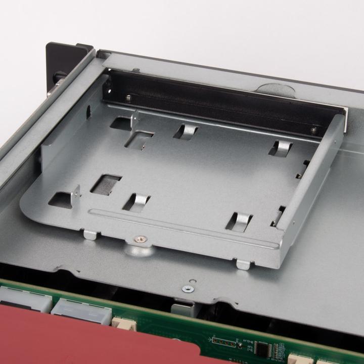 Actual product image Silverstone RM43-320-RS