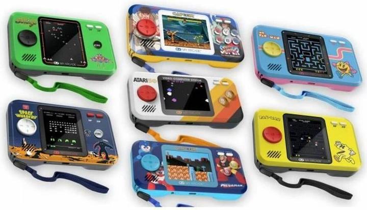 Actual product image Sombo Retro Pocket Player Street Fighter II