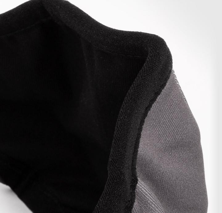Actual product image Venum Classic Face Mask (1 x)