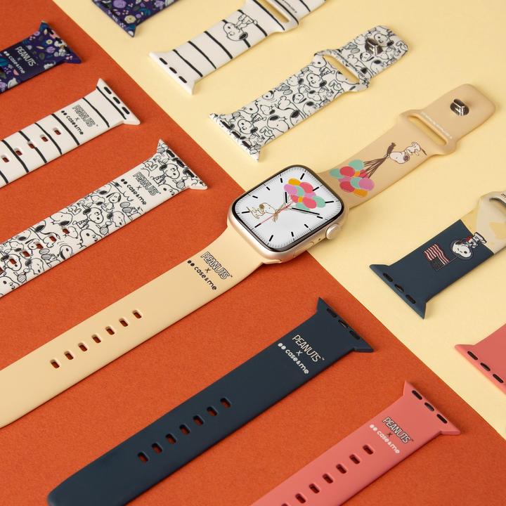 Immagine prodotto Caseme Cinturino per Apple Watch 42, 44, 45 e 49 mm con design Peanuts (42 mm, 44 mm, 45 mm, 49 mm, Silicone)