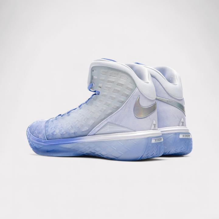 Image du produit Nike Kobe 3 Proto Christmas (46)