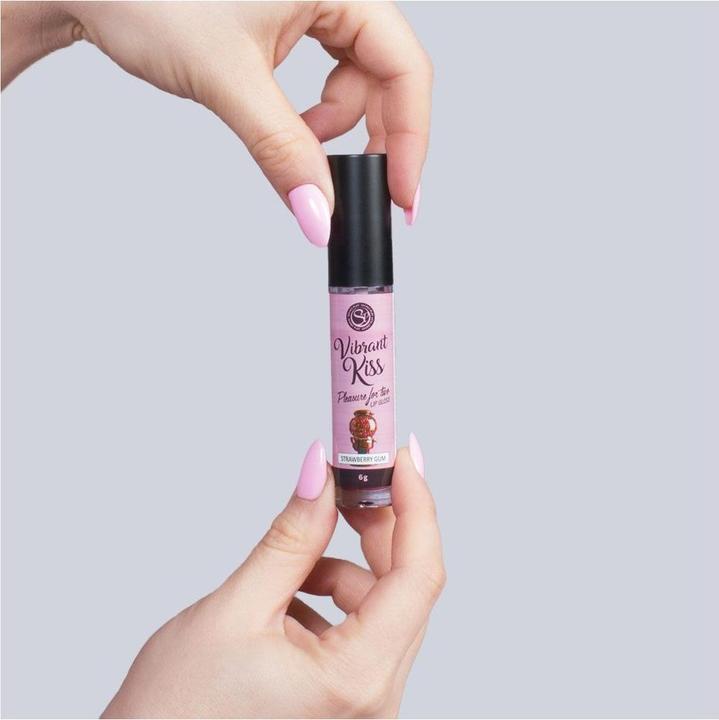 Actual product image Secret play Lip Gloss Vibrant Kiss (Strawberry)
