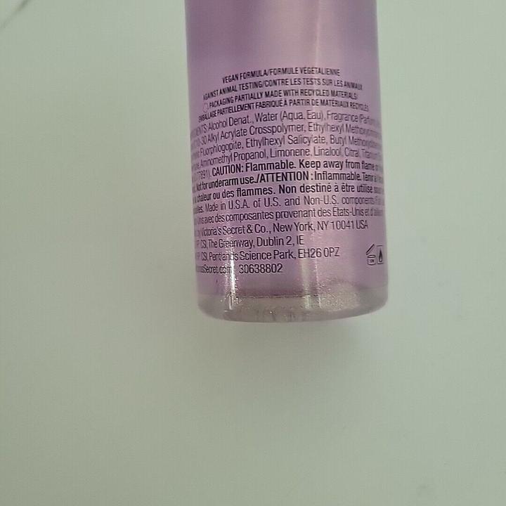 Actual product image Victoria's Secret - Love Spell Shimmer Teal Veil 250ml (250 ml, Body mist)