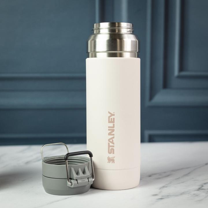 Actual product image Stanley 1913 Quick-Flip Wasserflasche (1.06 l)