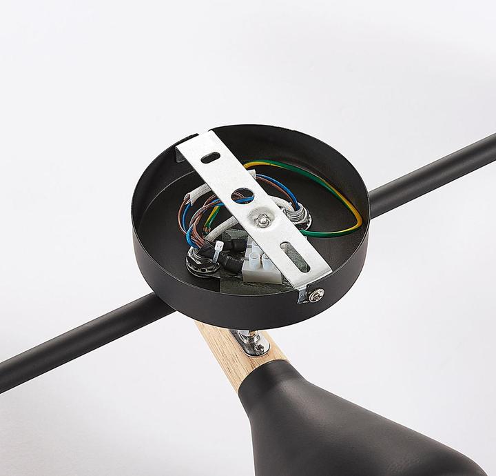 Actual product image Lindby Arina (1200 lm, E14)