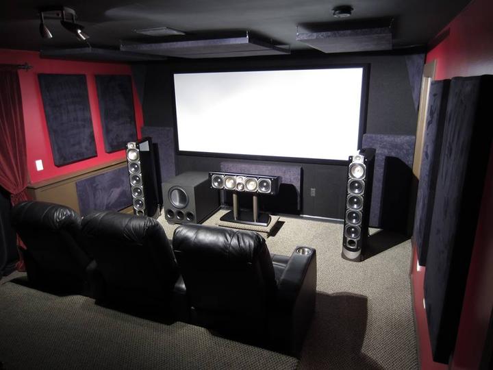 Productafbeelding Elite Screens Sabelmantel (150", 16:9)