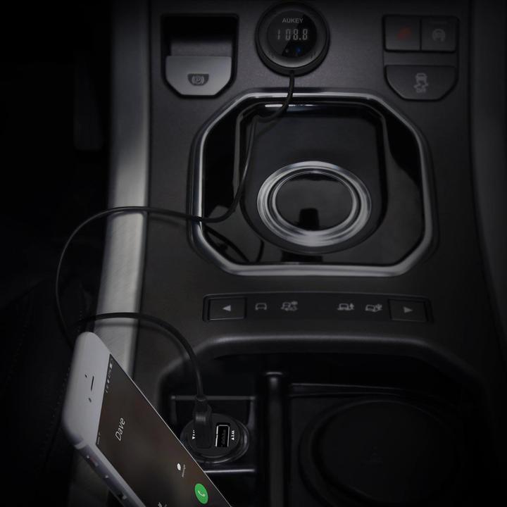 Image du produit Aukey BT-F4 Émetteur-récepteur FM sans fil