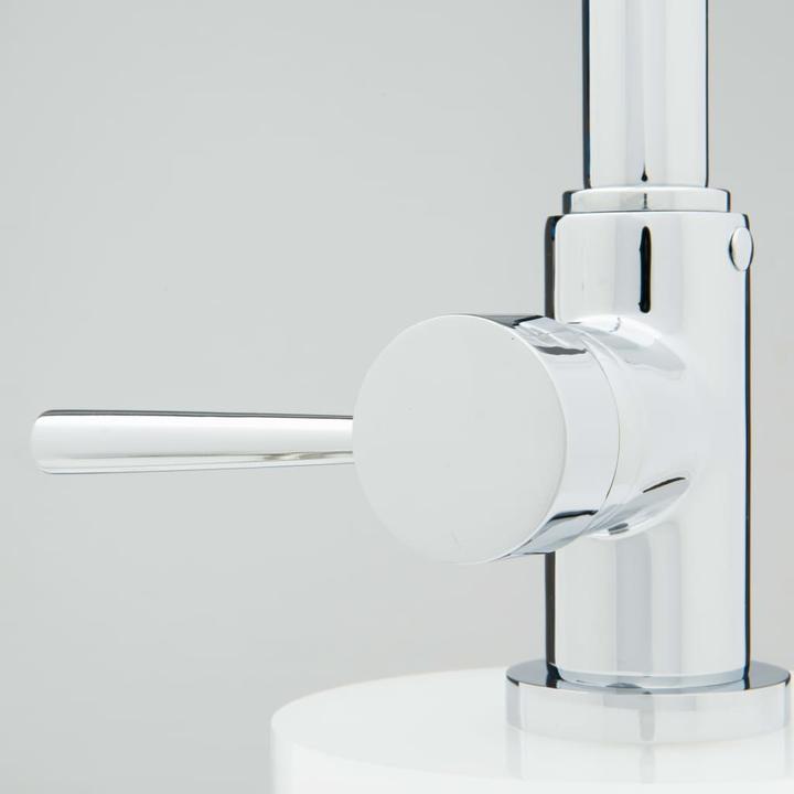 Actual product image Schütte Kitchen tap CORNWALL sink mixer chrome swivelling 79116