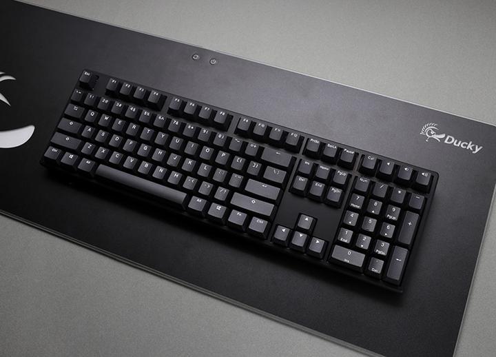 Immagine prodotto Ducky Tastiera Origin Gaming, Cherry MX-Brown (USA) (US, Cablato)